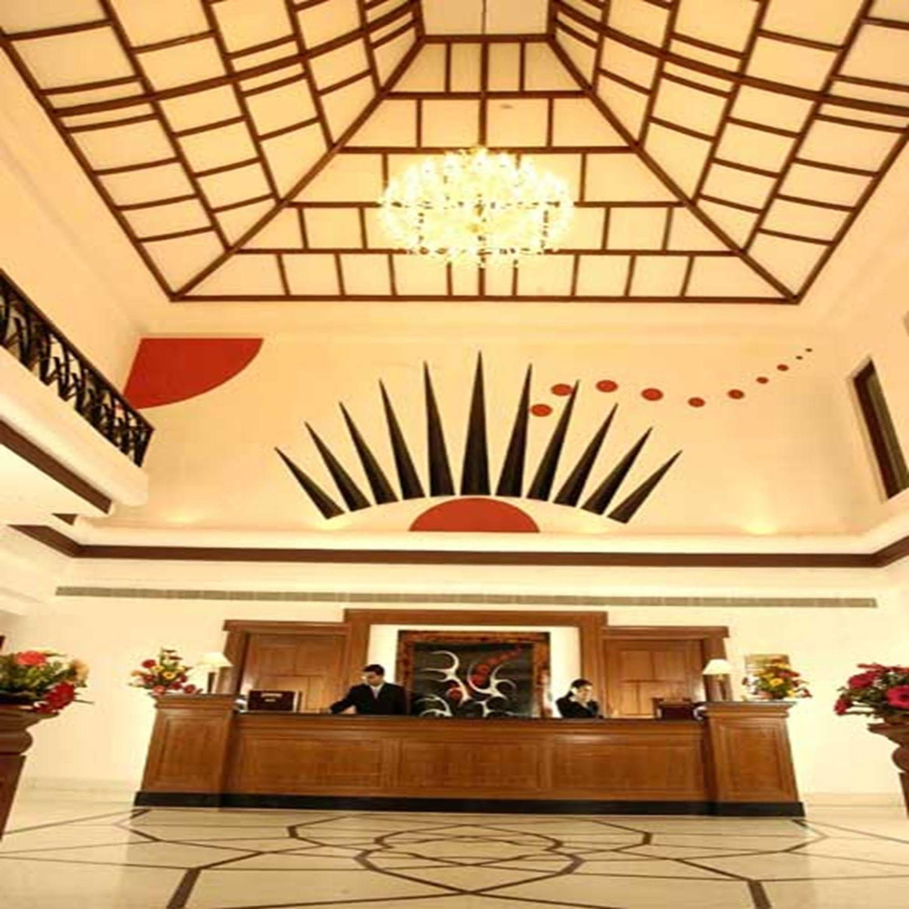 Hotel The Royal Plaza Gangtok Exterior foto